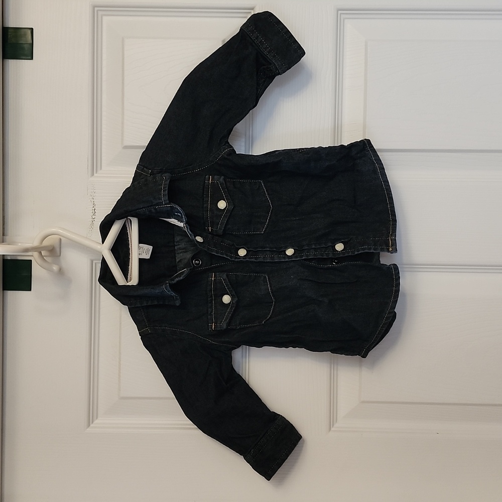 Baby Gap Jean Button up Shirt. Size‎ 6-12 m.